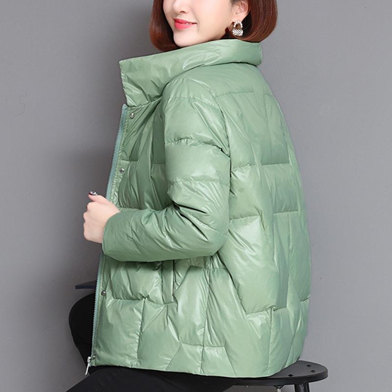 Women s Short Down Cotton Jacket 2024: Winter Thickened, Petite Style for Fashionable Middle-Aged Women M, 100-115 jin
Women s Short Down Cotton Jacket 2024: Winter Thickened, Petite Style for Fashionable Middle-Aged Women M, 100-115 jin