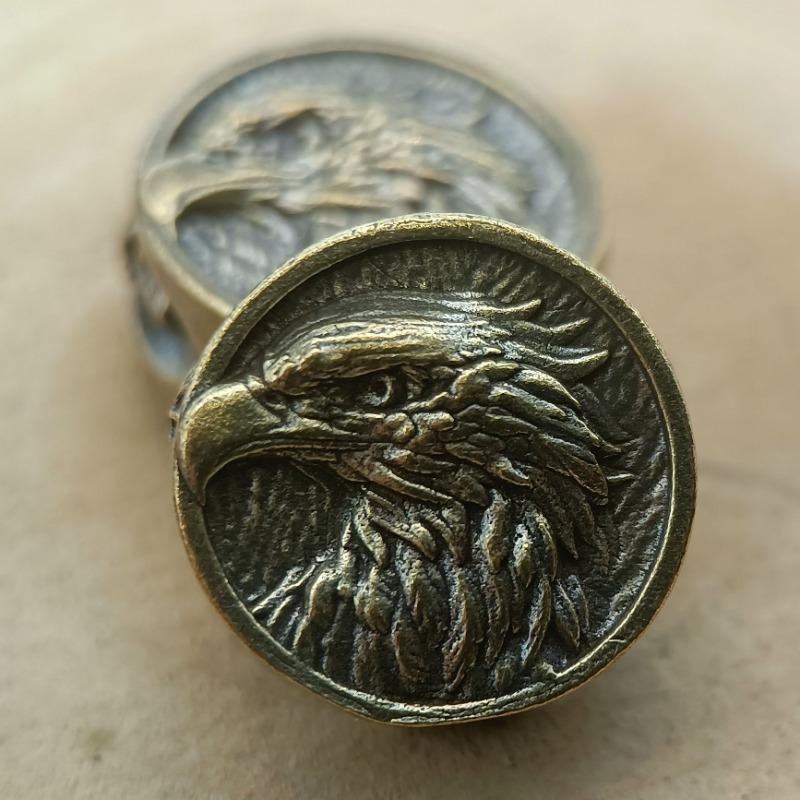 Relief Eagle Brass Knife Beads Punk Outdoor DIY Woven Lanyard Pendant Retro Umbrella Rope Bracelets Accessories 1pcs
Relief Eagle Brass Knife Beads Punk Outdoor DIY Woven Lanyard Pendant Retro Umbrella Rope Bracelets Accessories 1pcs
