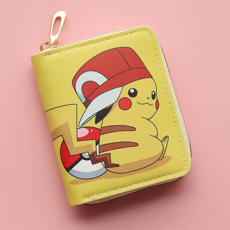 ПОСЛЕДНИЙ Кошелек Pokemon Японский Аниме Дизайн Очаровательный Кошелек для Мелочи Вокруг Пикачу Кошельки Модный Кожаный Кошелек на Молнии Детский Праздничный Подарок opp bag
ПОСЛЕДНИЙ Кошелек Pokemon Японский Аниме Дизайн Очаровательный Кошелек для Мелочи Вокруг Пикачу Кошельки Модный Кожаный Кошелек на Молнии Детский Праздничный Подарок opp bag