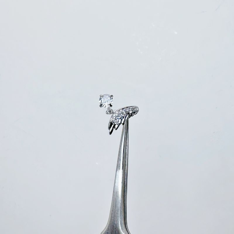 22 Ding Mu Wing Stud Earrings Female Fancy Zircon Ear Bone Stud Ear Ear Bone Pin Elegant Earrings Earring Ear Clip 1# wing zircon earrings (left ear)
22 Ding Mu Wing Stud Earrings Female Fancy Zircon Ear Bone Stud Ear Ear Bone Pin Elegant Earrings Earring Ear Clip 1# wing zircon earrings (left ear)