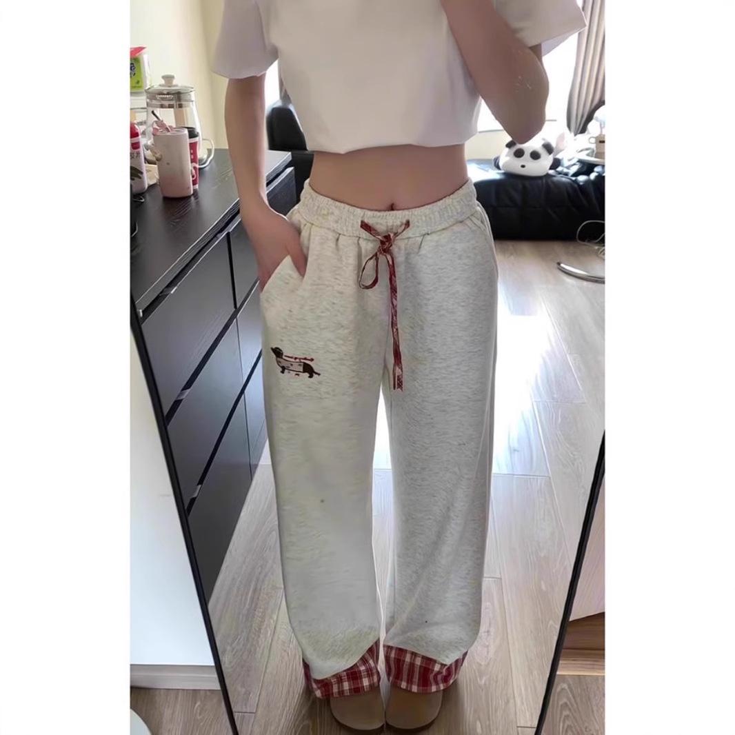 Plaid Patchwork Grey Unisex Sweatpants, Heavyweight, Loose Straight Leg, Sporty Casual Wear for Spring and Autumn. 3XL
Plaid Patchwork Grey Unisex Sweatpants, Heavyweight, Loose Straight Leg, Sporty Casual Wear for Spring and Autumn. 3XL