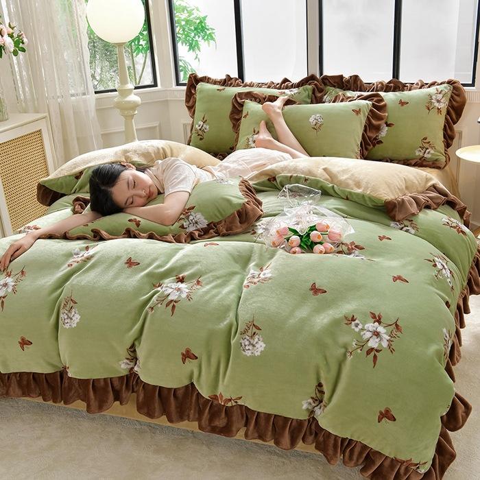 Thickened Milk Fleece Four-Piece Set, Flange Fleece Coral Fleece Quilt Cover, Bed Sheet, Bedding 2.0 meters 4pc (quilt cover 220 * 240)
Thickened Milk Fleece Four-Piece Set, Flange Fleece Coral Fleece Quilt Cover, Bed Sheet, Bedding 2.0 meters 4pc (quilt cover 220 * 240)