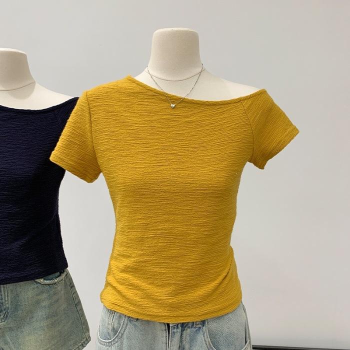 Slash shoulder short-sleeved t-shirt women s summer new slim and thin explosion chic and beautiful top S
Slash shoulder short-sleeved t-shirt women s summer new slim and thin explosion chic and beautiful top S