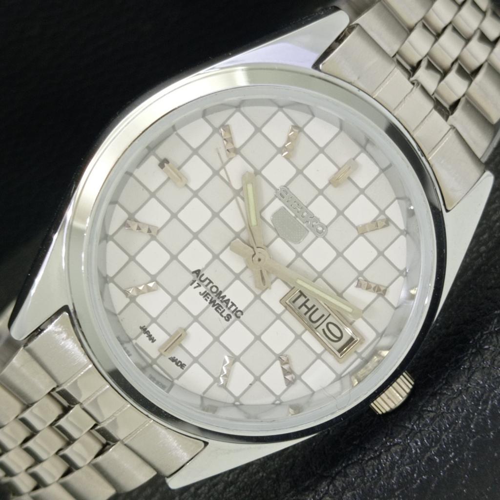 Seiko 5 АВТОМАТИЧЕСКИЕ ЯПОНСКИЕ МУЖСКИЕ ЧАСЫ 6309A ВОССТАНОВЛЕННЫЕ БЕЛЫЙ ЦИФЕРБЛАТ a440329-9 Sk-a440329-1
Seiko 5 АВТОМАТИЧЕСКИЕ ЯПОНСКИЕ МУЖСКИЕ ЧАСЫ 6309A ВОССТАНОВЛЕННЫЕ БЕЛЫЙ ЦИФЕРБЛАТ a440329-9 Sk-a440329-1