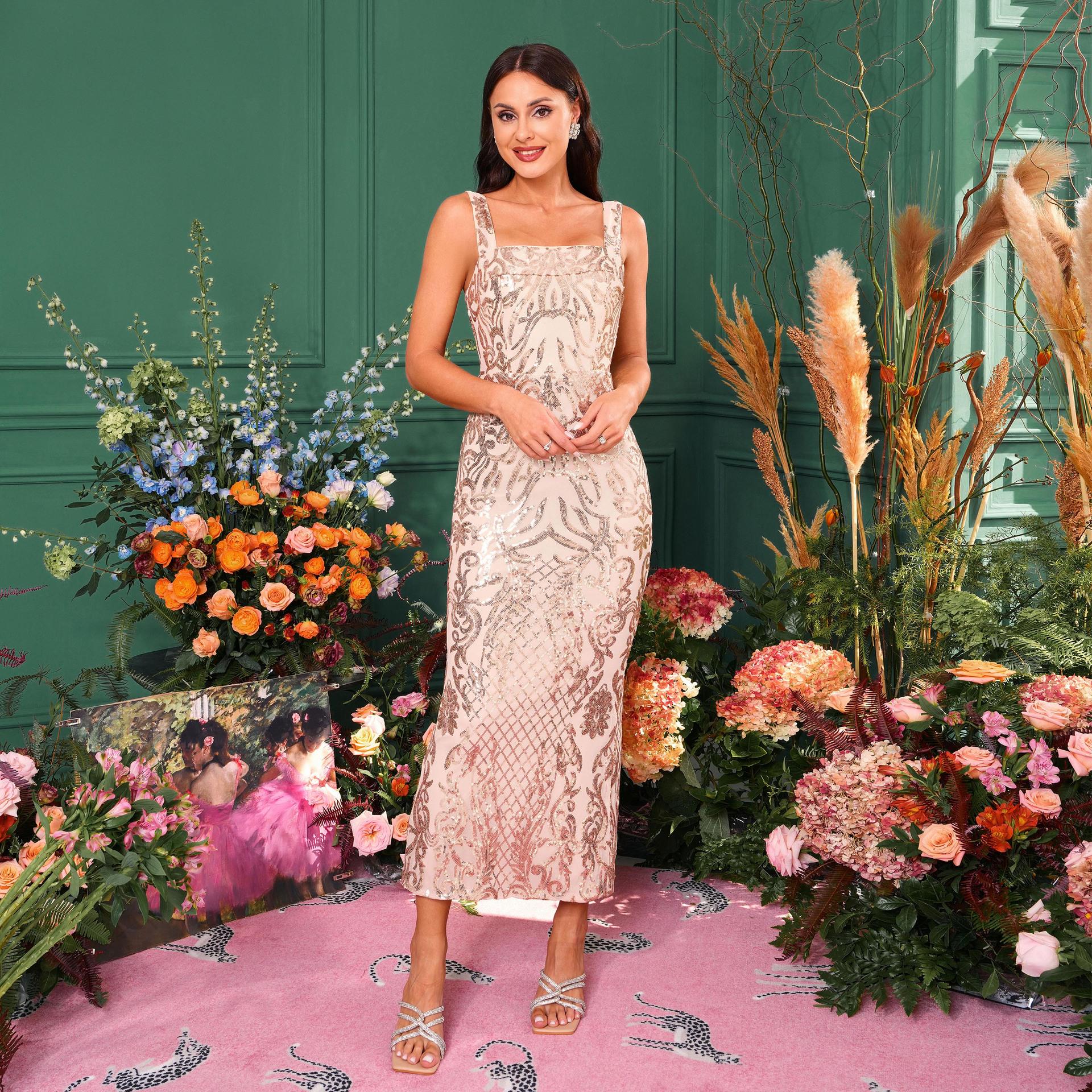 Элегантное вечернее платье миди без рукавов с квадратным вырезом и пайетками для подружки невесты Large розового золота
Элегантное вечернее платье миди без рукавов с квадратным вырезом и пайетками для подружки невесты Large розового золота