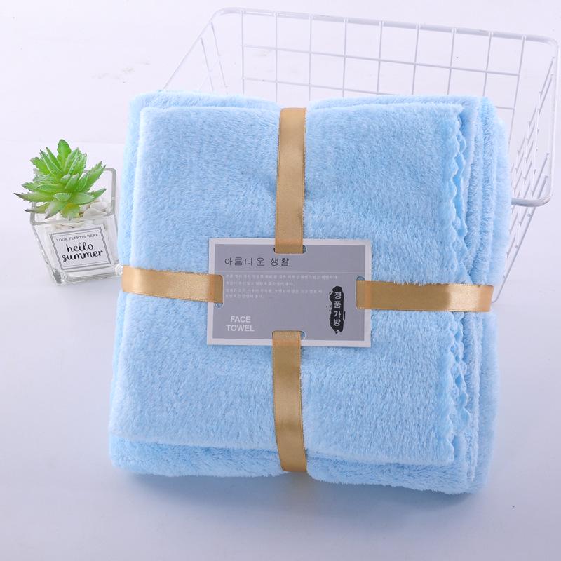 Soft, Lint-Free Bath Towel Set for Mother and Baby - Absorbent and Thickened for Home Use Towel 35*75 + Bath Towel 70*140 + Clear Bag синій
Soft, Lint-Free Bath Towel Set for Mother and Baby - Absorbent and Thickened for Home Use Towel 35*75 + Bath Towel 70*140 + Clear Bag синій