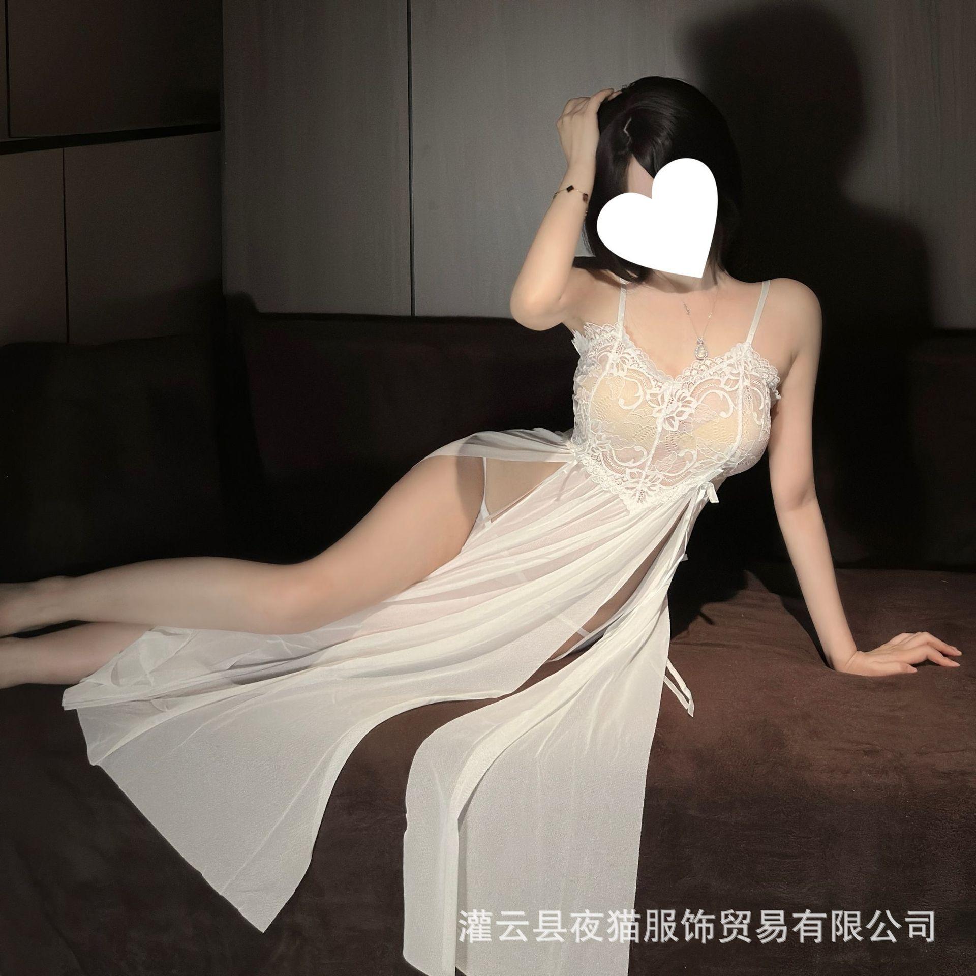 Sexy lace temptation suspender sexy underwear perspective split thin mesh nightdress long dress uniform set One size fits all
Sexy lace temptation suspender sexy underwear perspective split thin mesh nightdress long dress uniform set One size fits all