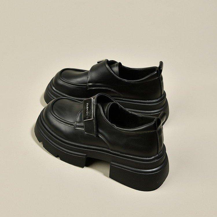 British style retro round head platform jk small leather shoes women s 2025 new popular French loafers spring and autumn single shoes 35 чёрный
British style retro round head platform jk small leather shoes women s 2025 new popular French loafers spring and autumn single shoes 35 чёрный