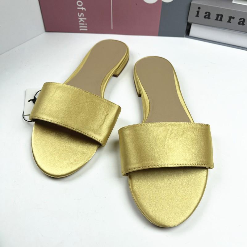 ZA women s shoes are new in the summer of 2024, with a beach vacation style in one word, flat-heeled open-toed women s shoes 35 чорний
ZA women s shoes are new in the summer of 2024, with a beach vacation style in one word, flat-heeled open-toed women s shoes 35 чорний