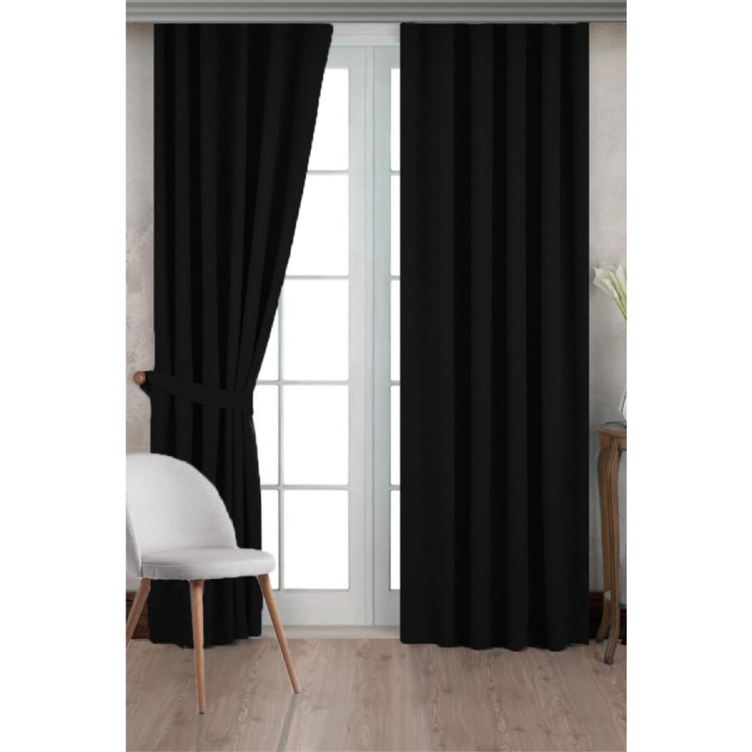 Issa Blackout Darma Thermal Black Fund Штора одностворчатая
Issa Blackout Darma Thermal Black Fund Штора одностворчатая