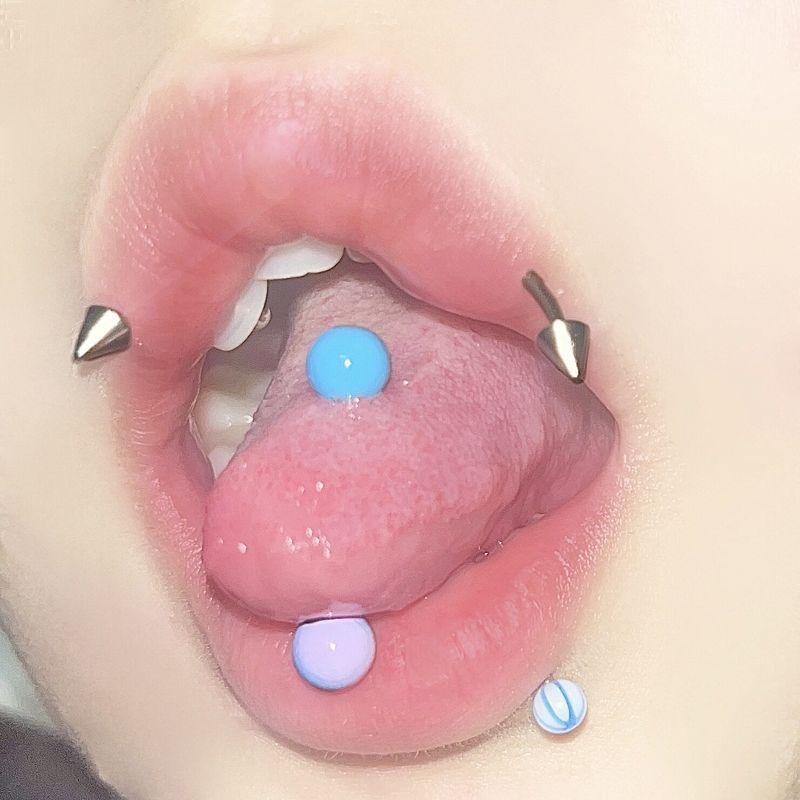 Sweet Color Acrylic Color Matching Color Contrast Tongue Pin Steel Titanium Male Thread Sweet Cool Wind Sexy Fashion Piercing Jewelry Blue Powder (Rod Length 12mm, Rod Thickness 1.6mm)
Sweet Color Acrylic Color Matching Color Contrast Tongue Pin Steel Titanium Male Thread Sweet Cool Wind Sexy Fashion Piercing Jewelry Blue Powder (Rod Length 12mm, Rod Thickness 1.6mm)