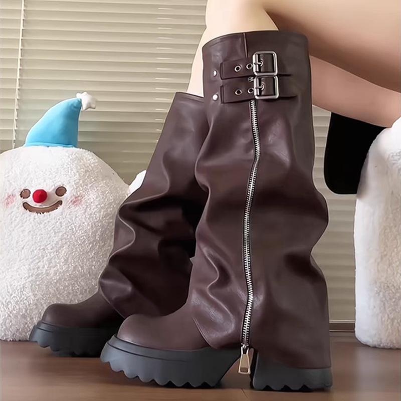 Пикантные ботинки-трубы на толстой подошве для девушек, женские 2025 новые ботильоны, ботфорты до колена на молнии сбоку, высокие рыцарские сапоги 42 темно-коричневого
Пикантные ботинки-трубы на толстой подошве для девушек, женские 2025 новые ботильоны, ботфорты до колена на молнии сбоку, высокие рыцарские сапоги 42 темно-коричневого