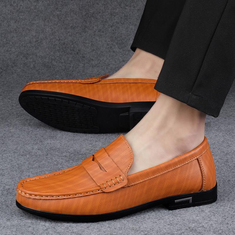 2025 summer new men s microfiber casual small leather shoes trend driving loafers large size men s shoes 38
2025 summer new men s microfiber casual small leather shoes trend driving loafers large size men s shoes 38