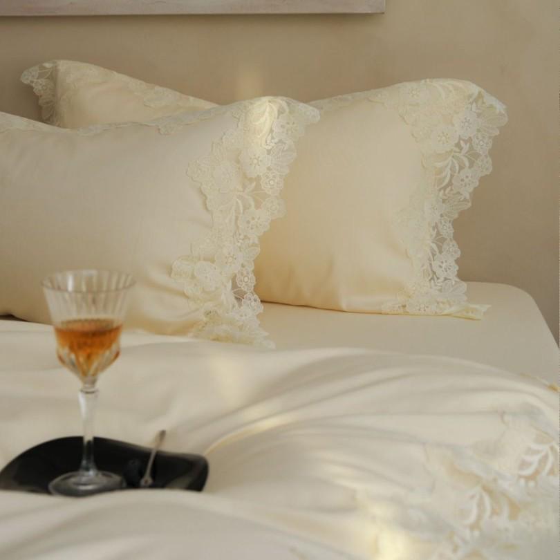 A-Class French Luxury Cotton Bedding Set with Lace Trim - 4-Piece Princess Style Duvet Cover and Bed Sheet 1.2m Flat Sheet 3-Piece Set - Duvet 150x200cm
A-Class French Luxury Cotton Bedding Set with Lace Trim - 4-Piece Princess Style Duvet Cover and Bed Sheet 1.2m Flat Sheet 3-Piece Set - Duvet 150x200cm