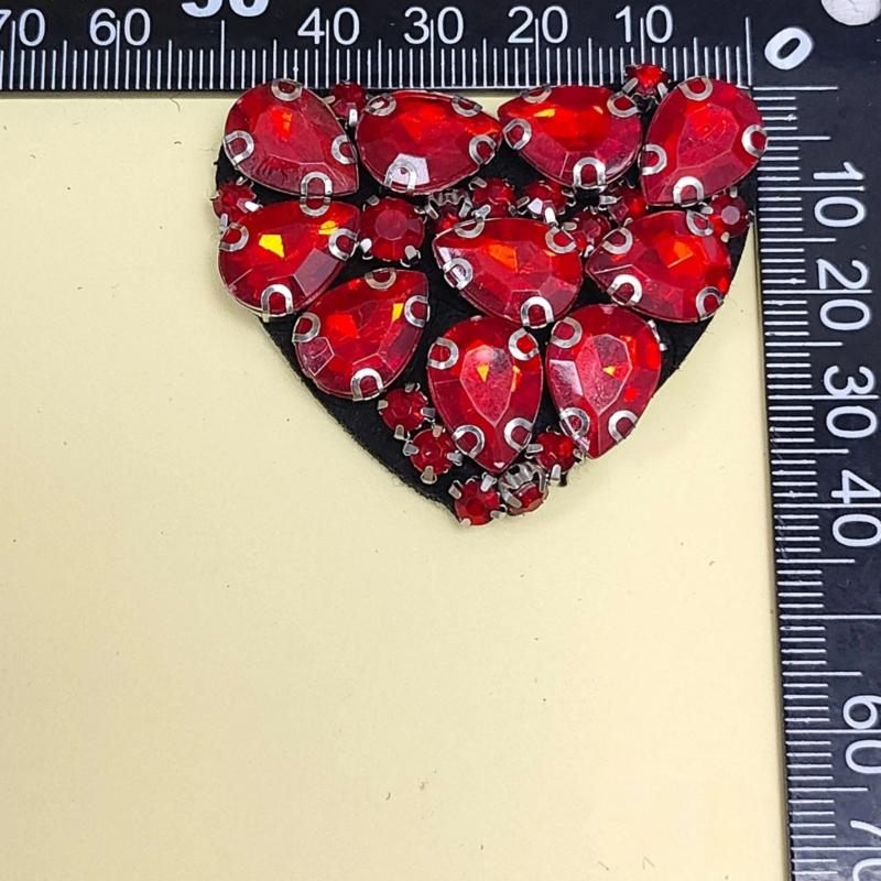Handmade Red Heart Patch with Cherry Rhinestones Perfect for DIY Clothing/Bags Decoration
Handmade Red Heart Patch with Cherry Rhinestones Perfect for DIY Clothing/Bags Decoration