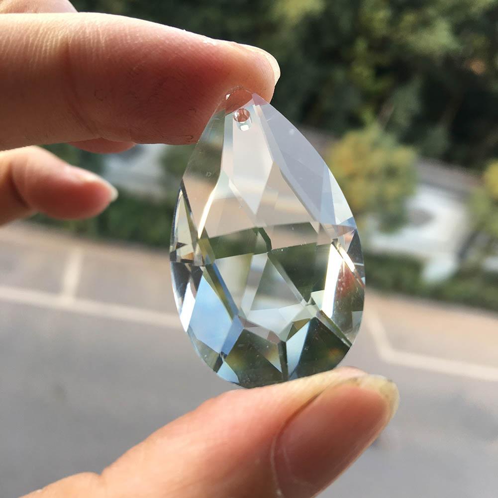 1 шт. K9 хрустальное стекло художественная люстра лампа призма часть DIY граненый кулон 38 мм граненый Suncatcher Charm
1 шт. K9 хрустальное стекло художественная люстра лампа призма часть DIY граненый кулон 38 мм граненый Suncatcher Charm