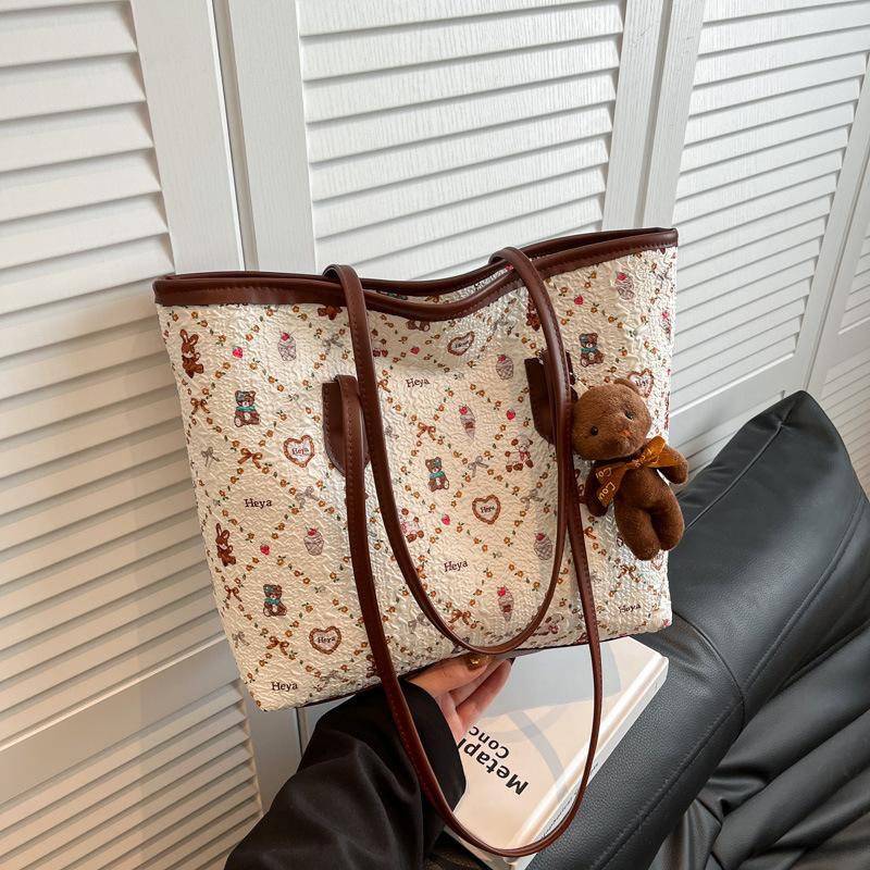 New large-capacity underarm bag women s 2025 new women s bag high-end sense personalized versatile commuter shoulder tote bag No Pendant коричневий
New large-capacity underarm bag women s 2025 new women s bag high-end sense personalized versatile commuter shoulder tote bag No Pendant коричневий