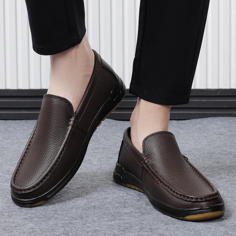 Leather shoes men s spring new Doudou shoes men s single-layer leather foot cover trendy shoes one-pedal casual leather shoes men s driving shoes 38
Leather shoes men s spring new Doudou shoes men s single-layer leather foot cover trendy shoes one-pedal casual leather shoes men s driving shoes 38