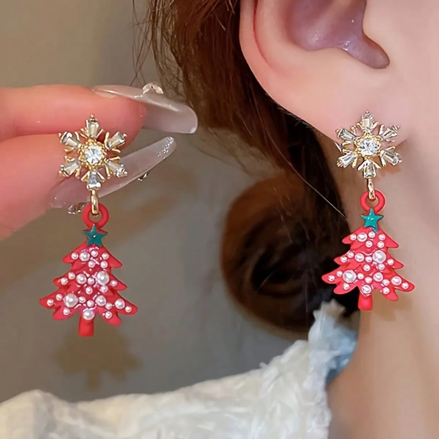 Christmas Tree & Snowflake Dangle Earrings, Festive Holiday Jewelry for Women, Winter Party Earrings червоний
Christmas Tree & Snowflake Dangle Earrings, Festive Holiday Jewelry for Women, Winter Party Earrings червоний