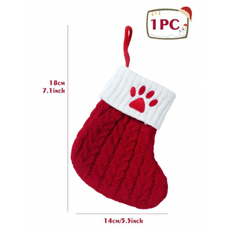 1pc 5.5*7.1inch Red Christmas Stockings With Claw Pattern On It, Christmas Decorations For Family Holiday Home Room Christmas Party Christmas
1pc 5.5*7.1inch Red Christmas Stockings With Claw Pattern On It, Christmas Decorations For Family Holiday Home Room Christmas Party Christmas