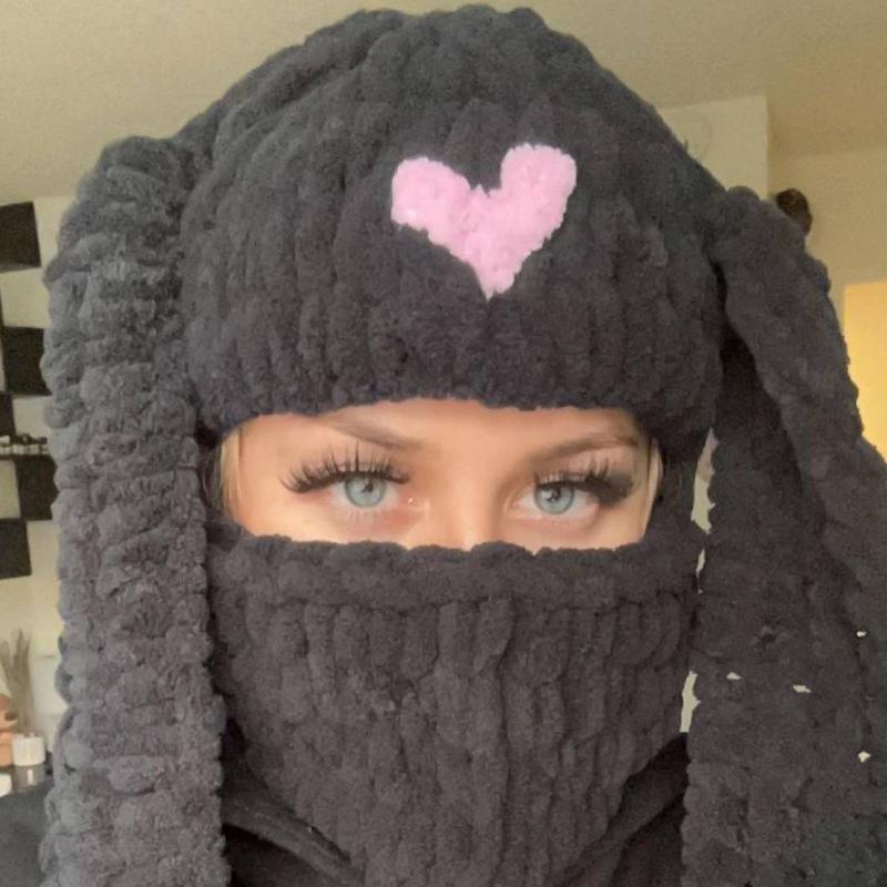 Полностью ручная работа, кружевная шапка для взрослых, модная и универсальная шапка с оборками.
Полностью ручная работа, кружевная шапка для взрослых, модная и универсальная шапка с оборками.