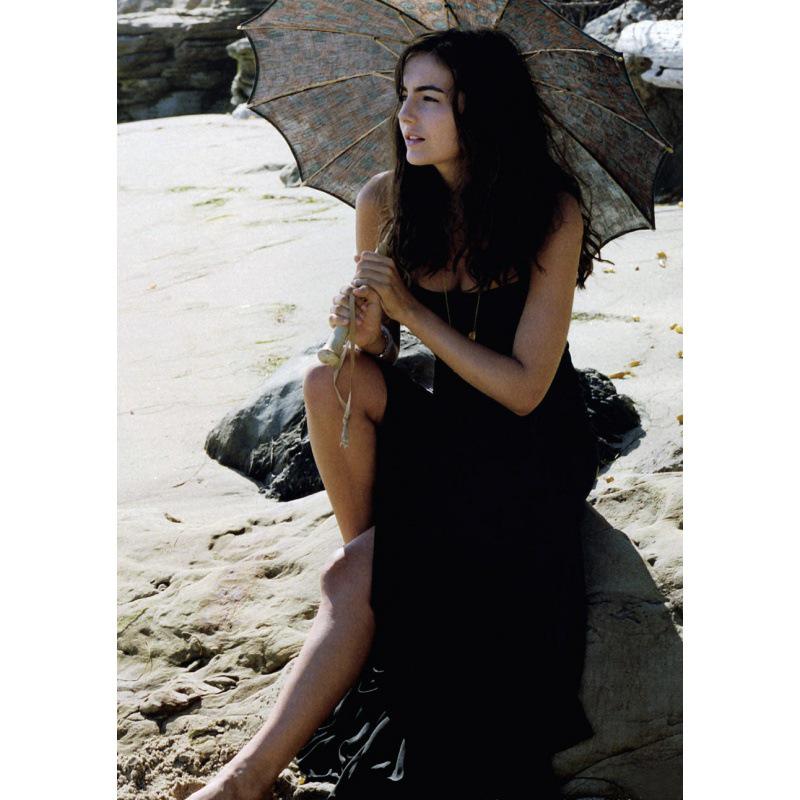 Camilla Belle Film Star Poster Wall Decor with Frame White card paper (non-adhesive) 30*42 cm
Camilla Belle Film Star Poster Wall Decor with Frame White card paper (non-adhesive) 30*42 cm