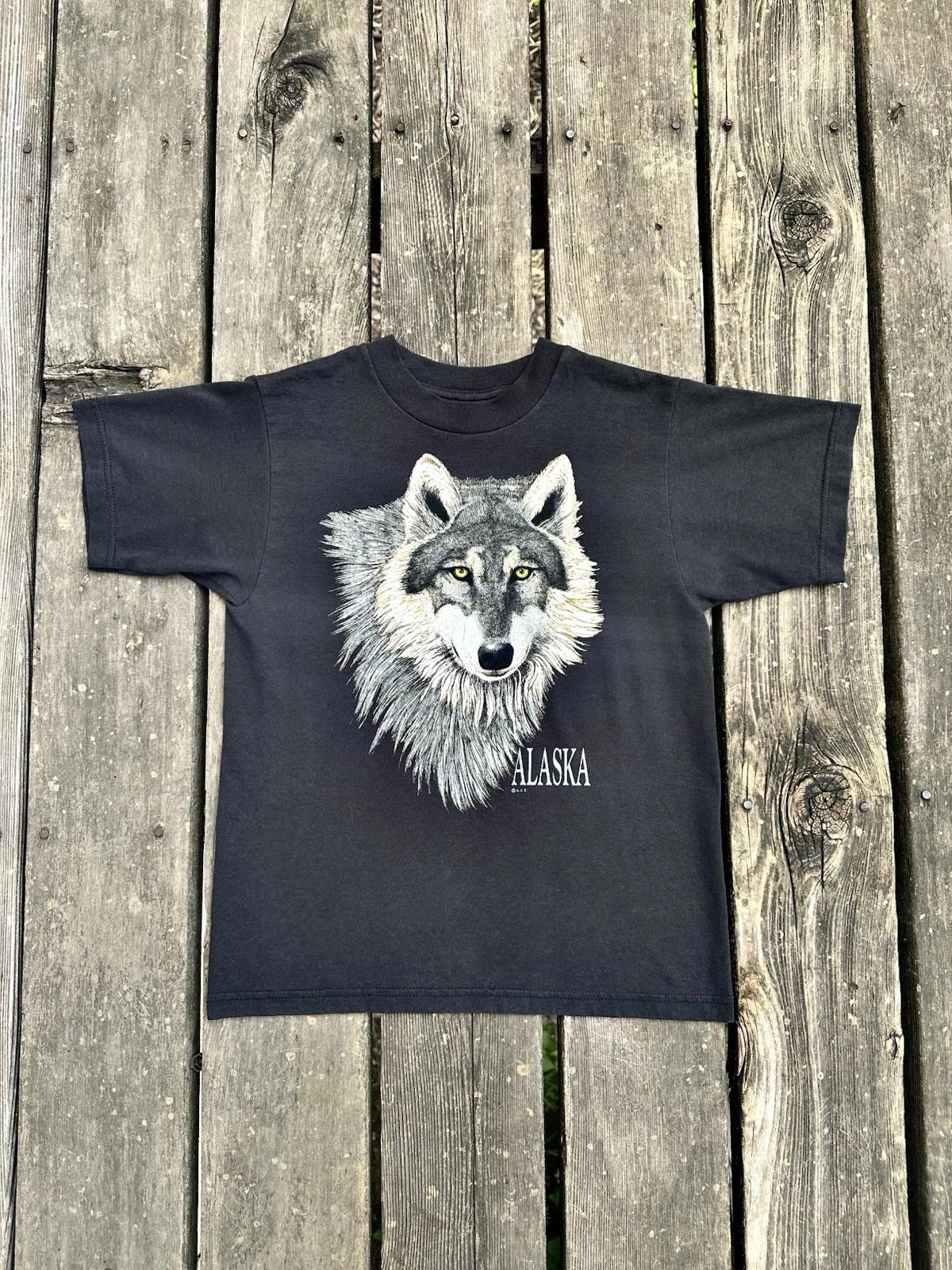 Vintage Wolf T Shirt Youth 14/16 Alaska Nature Boys Kids 4XL
Vintage Wolf T Shirt Youth 14/16 Alaska Nature Boys Kids 4XL