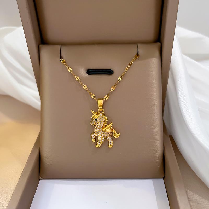 Fashion Flying Unicorn Necklace Exquisite Angel Wings Flying Horse Auspicious Unicorn Clavicle Chain Pendant Birthday Gift
Fashion Flying Unicorn Necklace Exquisite Angel Wings Flying Horse Auspicious Unicorn Clavicle Chain Pendant Birthday Gift
