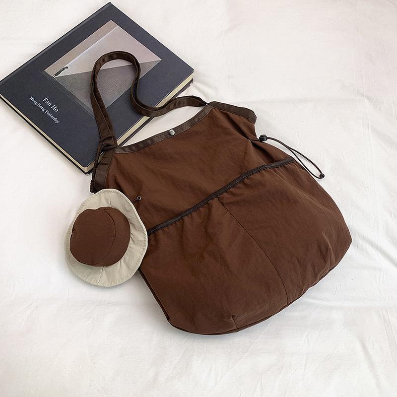 New Fashi Shoulder Bags for Women Large Capacity Casual Drawstring Shopping Tote Bag Autumn Winter Casual Multi Composite Bag коричневий
New Fashi Shoulder Bags for Women Large Capacity Casual Drawstring Shopping Tote Bag Autumn Winter Casual Multi Composite Bag коричневий