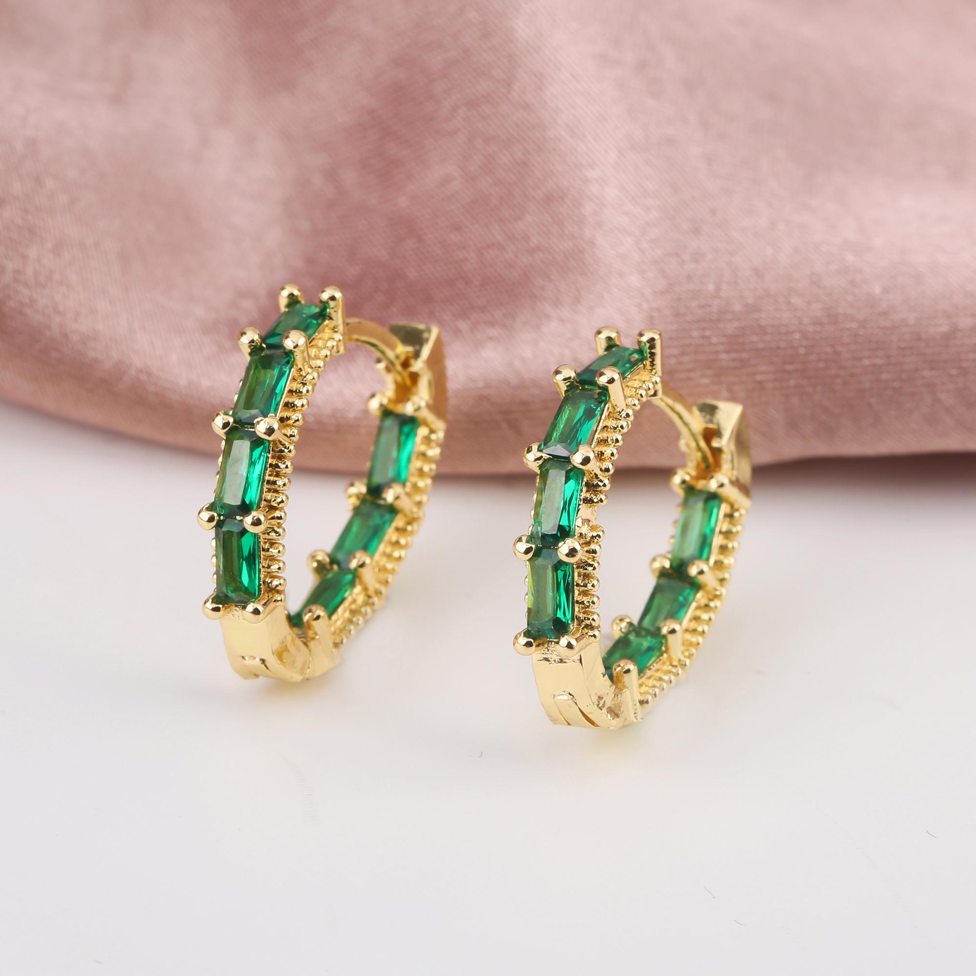 6 Color Punk Colorful Zirconia Round Drop Earrings For Women Dangle Ear Zircon Hip Hop Gold Color Gift Accessories Dropshipping зелений
6 Color Punk Colorful Zirconia Round Drop Earrings For Women Dangle Ear Zircon Hip Hop Gold Color Gift Accessories Dropshipping зелений