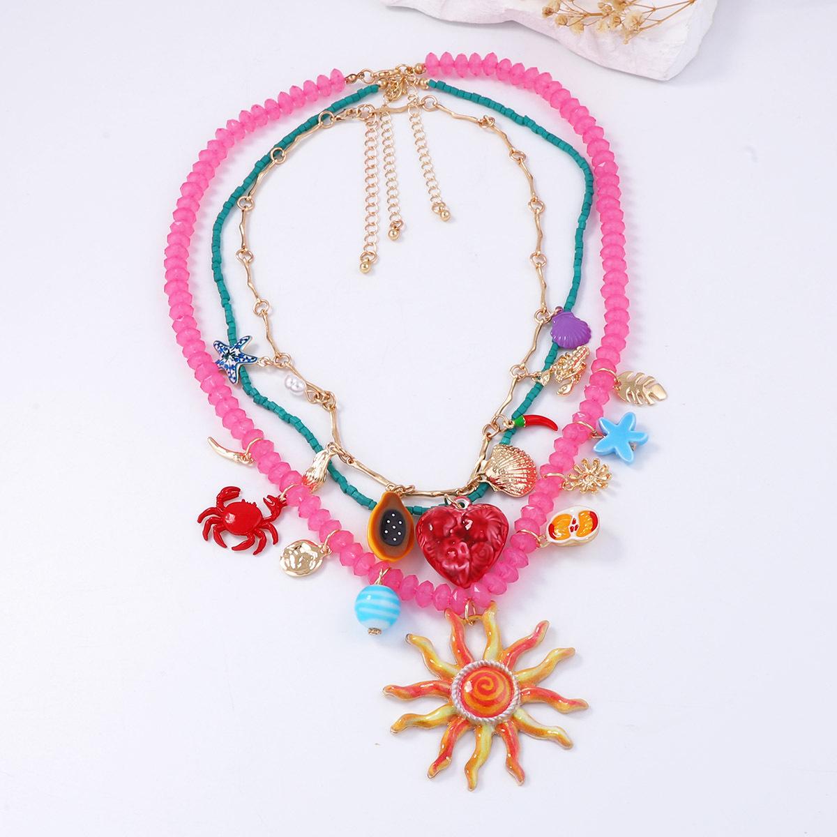 Light luxury ocean vacation style color dopamine multi-layer stacking alloy sun face pendant necklace female
Light luxury ocean vacation style color dopamine multi-layer stacking alloy sun face pendant necklace female