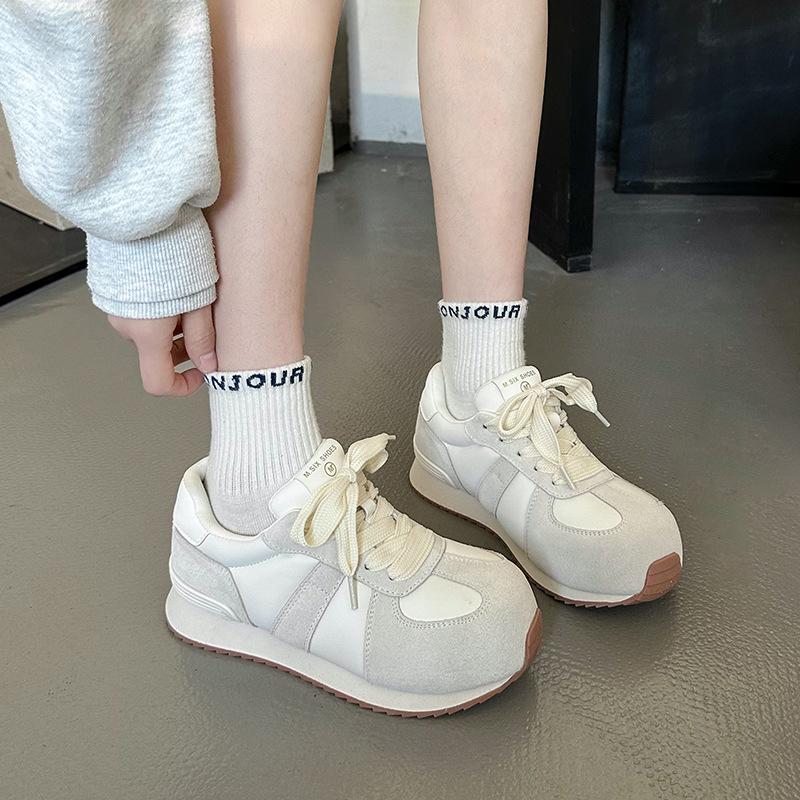 High-end soft-soled Forrest Gump shoes for women s spring 2025 new casual and lightweight versatile flat-soled German training sports shoes 35 жовтий
High-end soft-soled Forrest Gump shoes for women s spring 2025 new casual and lightweight versatile flat-soled German training sports shoes 35 жовтий