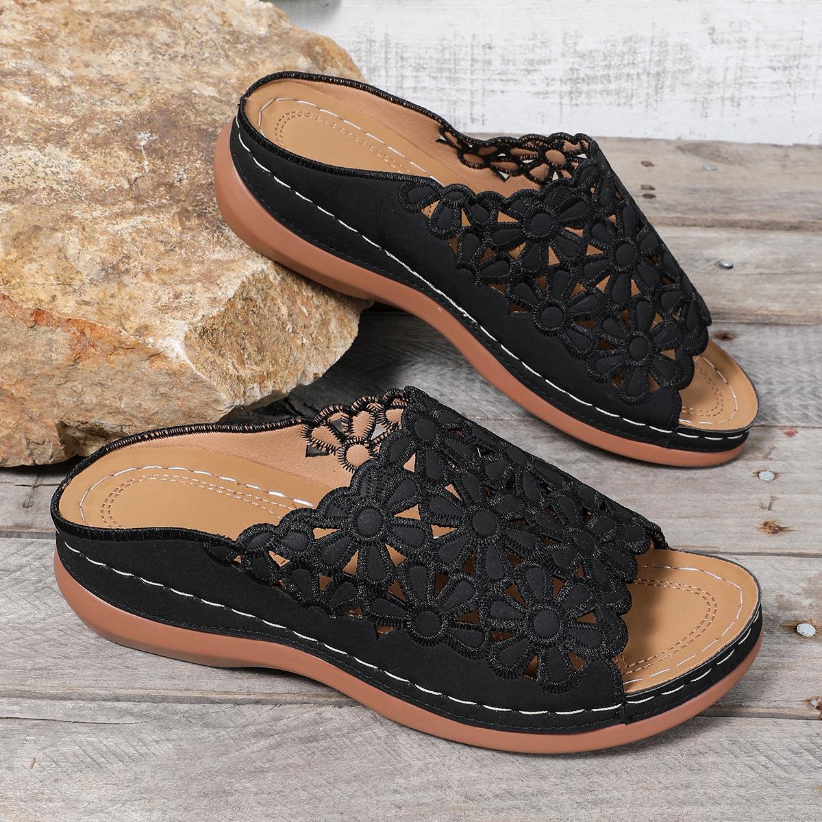 Summer New Women S Platform Slippers Large Size Fish Mouth Flower Breathable Light Sandals 43 чорний
Summer New Women S Platform Slippers Large Size Fish Mouth Flower Breathable Light Sandals 43 чорний
