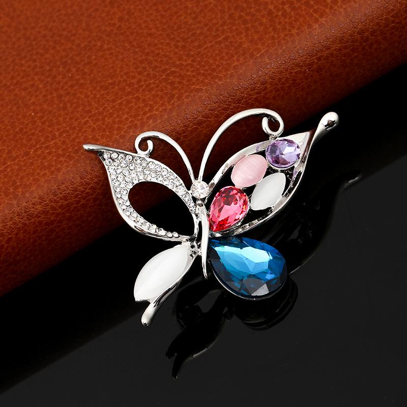 Ретро-бабочка хрустальная брошь, сплав бриллиантов корсаж большая булавка для женщин, универсальные аксессуары для одежды
Ретро-бабочка хрустальная брошь, сплав бриллиантов корсаж большая булавка для женщин, универсальные аксессуары для одежды