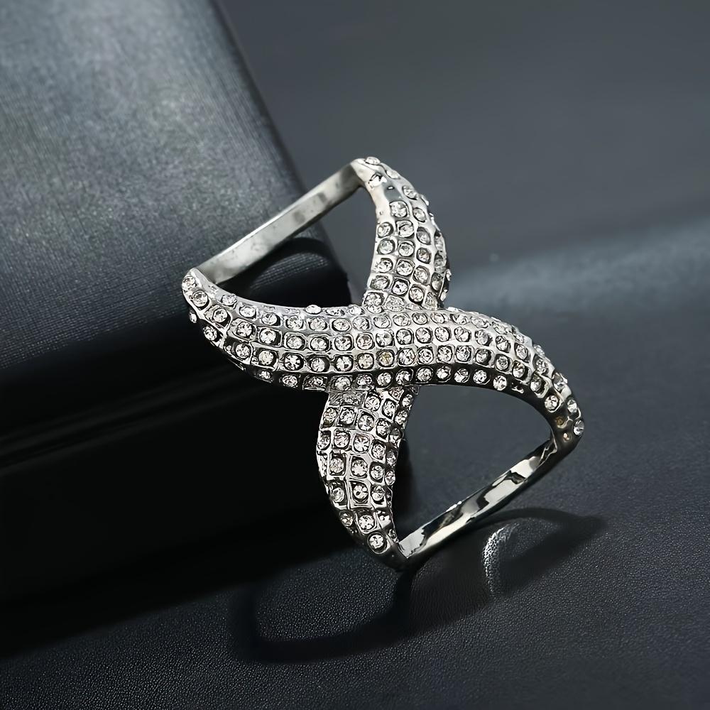 1Pc fashionable versatile figure-eight buckle non-slip shirt button scarf fixing buckle срібний
1Pc fashionable versatile figure-eight buckle non-slip shirt button scarf fixing buckle срібний