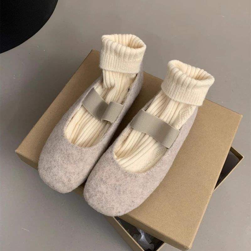 Балетные феи пушистые туфли женские зимние французские вечерние нежные дамы бархатные Мэри Джейн одинарные туфли на плоской подошве хлопковые туфли 43 heel height is about 1cm
Балетные феи пушистые туфли женские зимние французские вечерние нежные дамы бархатные Мэри Джейн одинарные туфли на плоской подошве хлопковые туфли 43 heel height is about 1cm