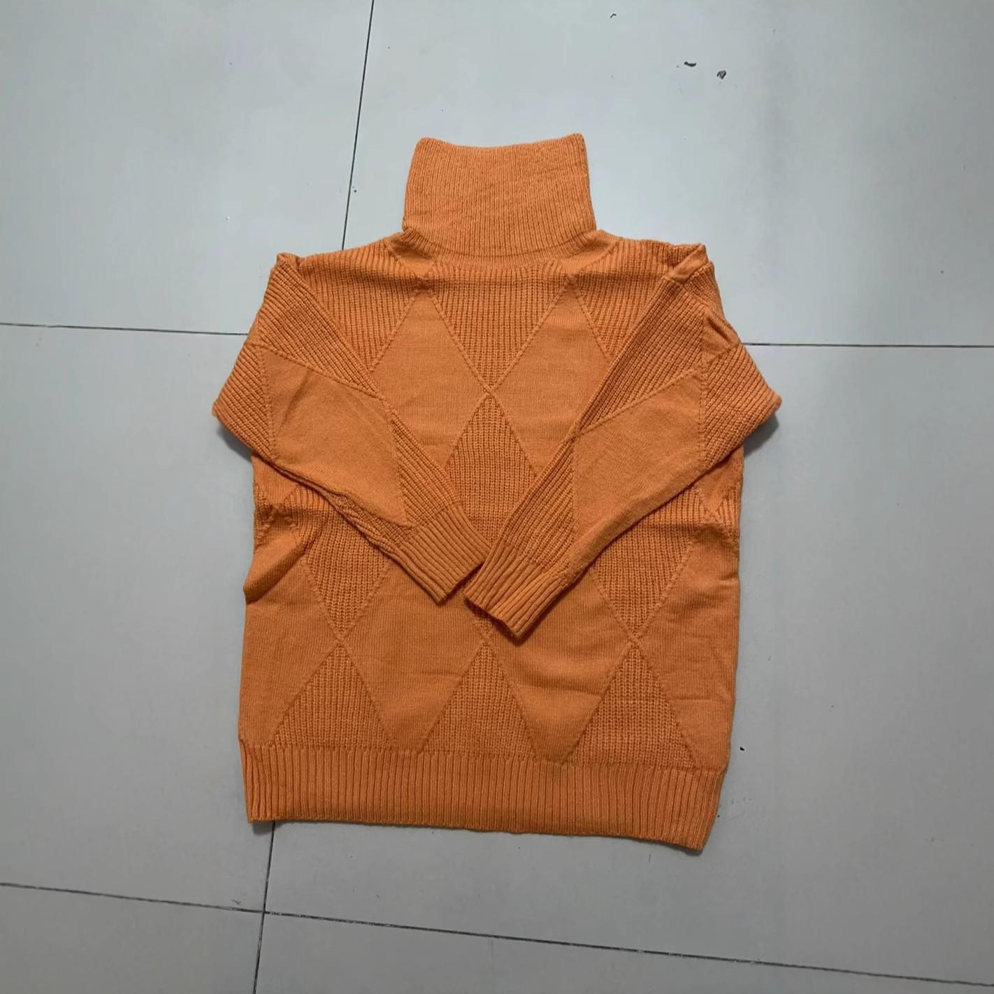 Женский свитер с высоким воротником: Новый осенне-зимний толстый трикотаж, свободного кроя, многослойная базовая рубашка L оранжевый
Женский свитер с высоким воротником: Новый осенне-зимний толстый трикотаж, свободного кроя, многослойная базовая рубашка L оранжевый