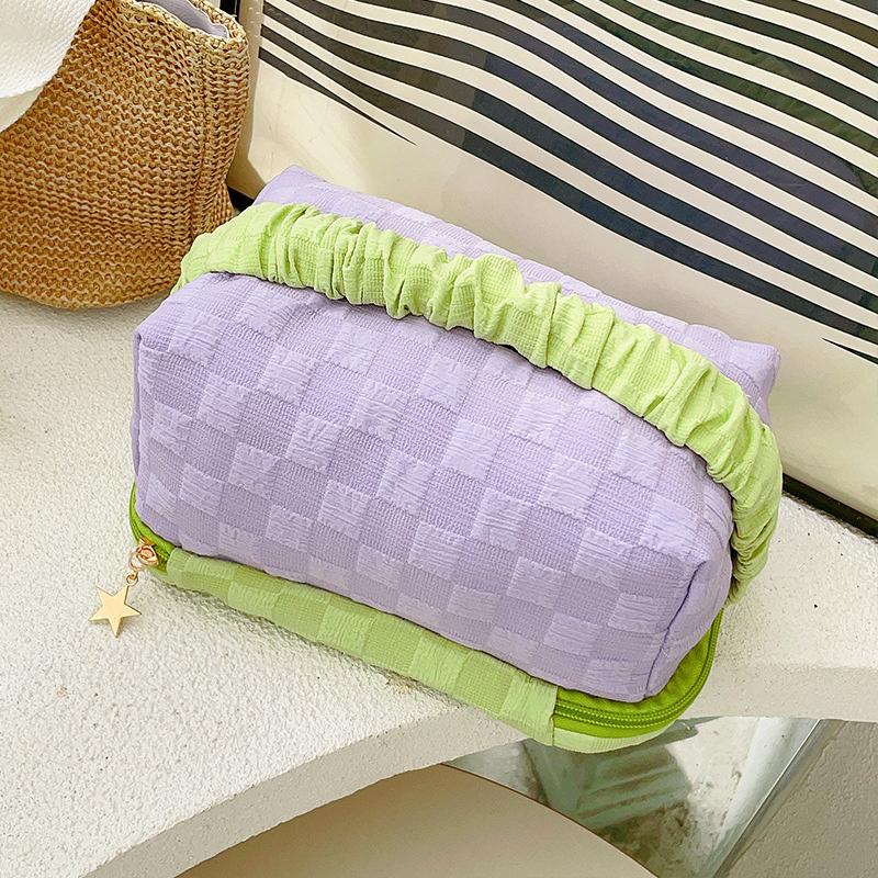 Cute Toast Shape Cosmetics Toiletries Storage Bag Elastic Handle Cloth Zipper Makeup Bag Pink
Cute Toast Shape Cosmetics Toiletries Storage Bag Elastic Handle Cloth Zipper Makeup Bag Pink