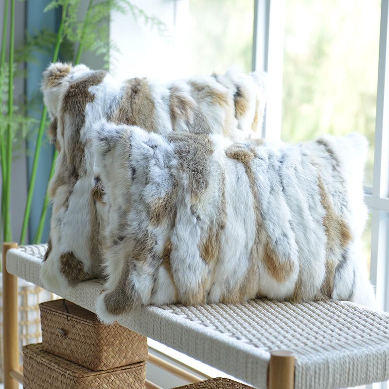 2023 Fox Rabbit Fur Pillow: Soft Plush Cushion for Sofa, Bedside, or Car 30x50cm (No Core)
2023 Fox Rabbit Fur Pillow: Soft Plush Cushion for Sofa, Bedside, or Car 30x50cm (No Core)