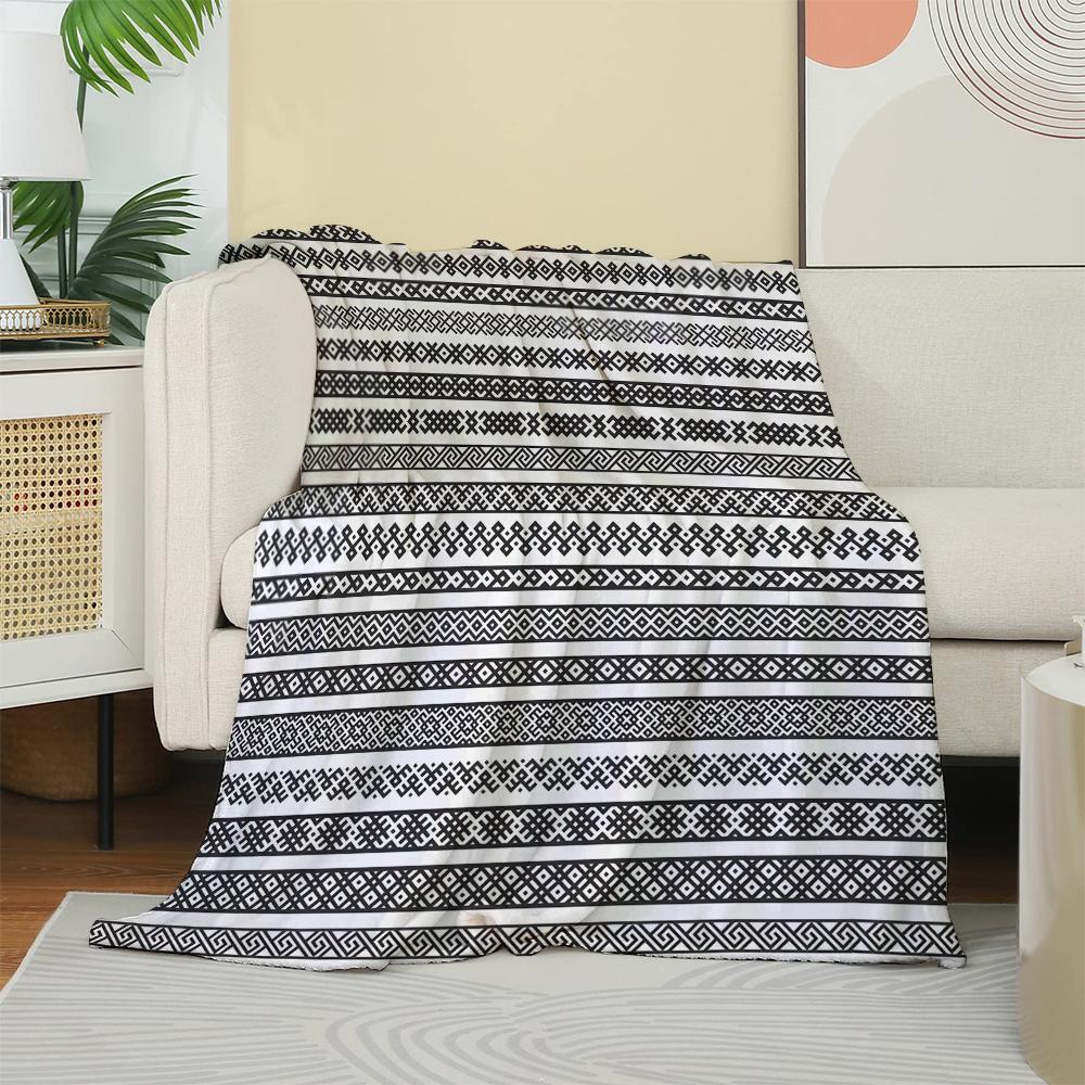 1PC Throw Mandala Pattern Flannel Blanket for Couch Bed Sofa Warm blankets Perfect Festival Gifts Love Bohemian style flowers 150cmx180cm
1PC Throw Mandala Pattern Flannel Blanket for Couch Bed Sofa Warm blankets Perfect Festival Gifts Love Bohemian style flowers 150cmx180cm