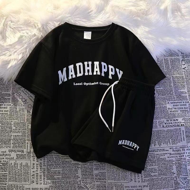 Повседневный спортивный костюм, женский модный свободный костюм из двух частей с короткими рукавами и шортами M чёрный
Повседневный спортивный костюм, женский модный свободный костюм из двух частей с короткими рукавами и шортами M чёрный