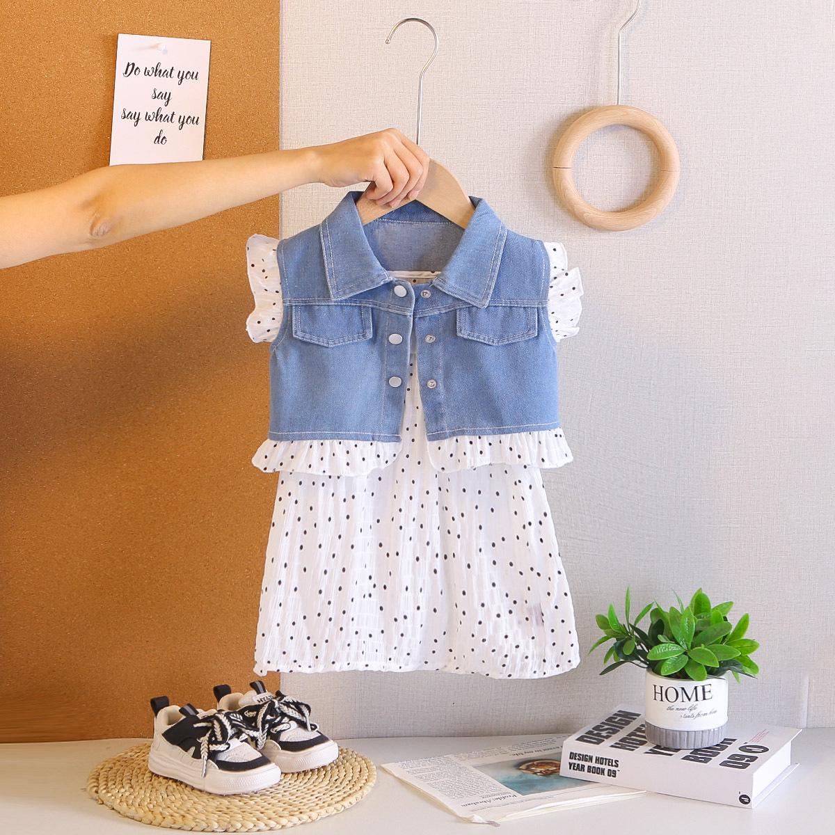2026 Girls Summer Denim Vest and Polka Dot Skirt Set Bulk - 5 Sets (80cm-120cm) білий
2026 Girls Summer Denim Vest and Polka Dot Skirt Set Bulk - 5 Sets (80cm-120cm) білий