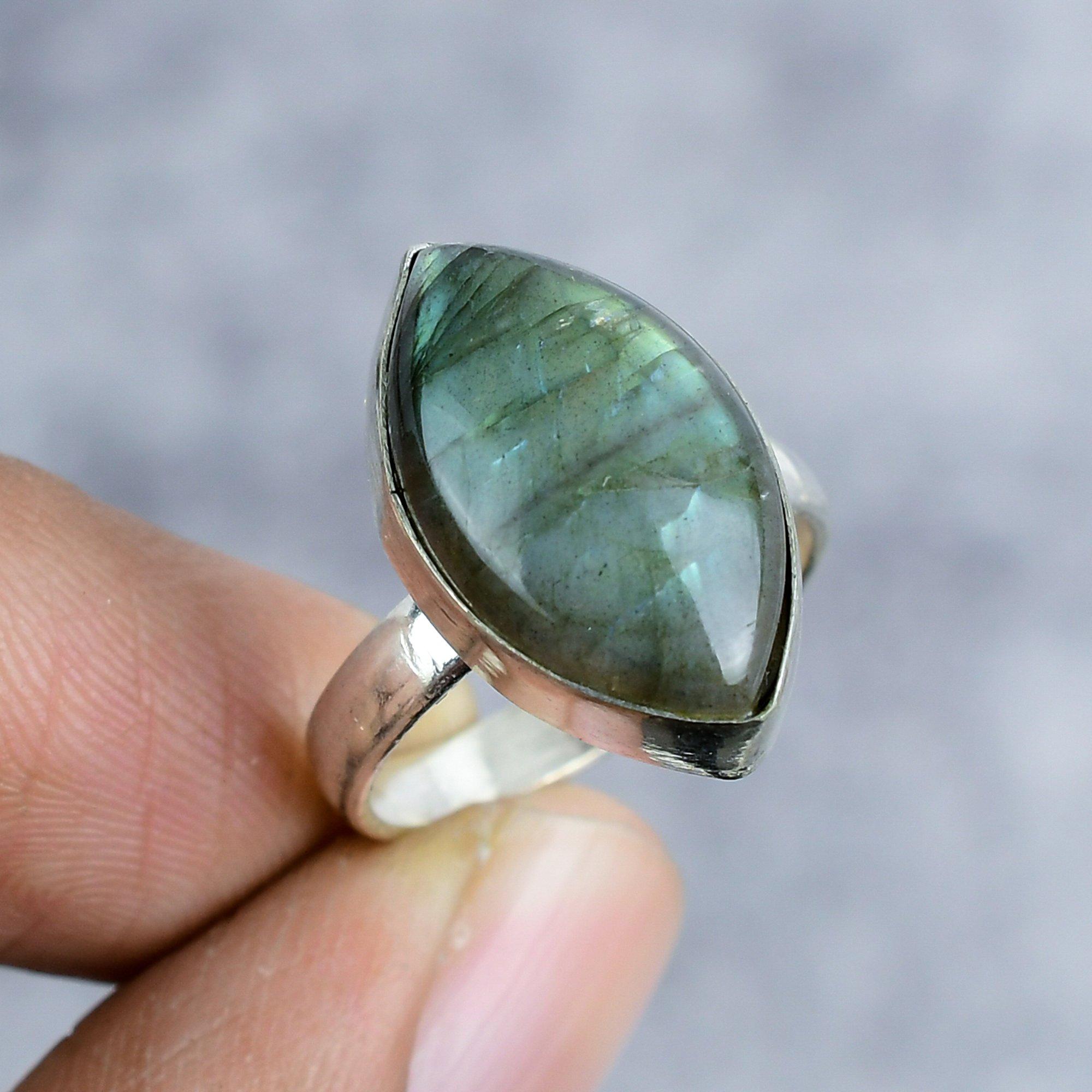 Labradorite Gemstone Handmade 925 Sterling Silver Jewelry Ring Size 8.5 M-2562
Labradorite Gemstone Handmade 925 Sterling Silver Jewelry Ring Size 8.5 M-2562