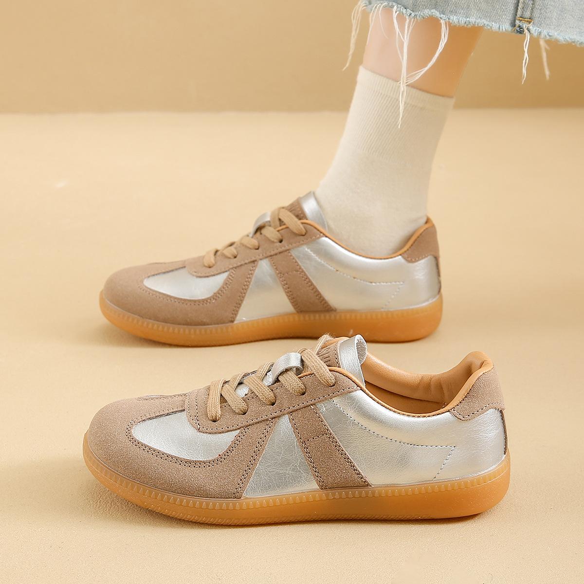 Large size German training white shoes for women, couple models 2024 autumn and winter new breathable tide running casual board shoes for women 35 червоний
Large size German training white shoes for women, couple models 2024 autumn and winter new breathable tide running casual board shoes for women 35 червоний