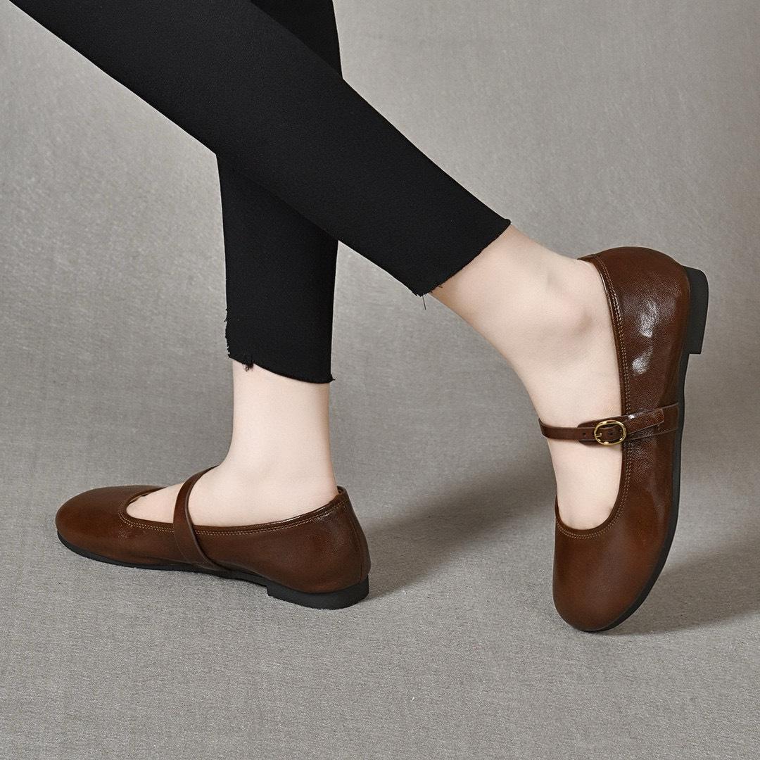 Туфли Мэри Джейн женские весенне-летние новые с круглым носком, с мелким вырезом, с ремешком-пряжкой на подъеме, на плоской подошве, одинарные туфли, ленивые туфли 40 тёмно-рыжий
Туфли Мэри Джейн женские весенне-летние новые с круглым носком, с мелким вырезом, с ремешком-пряжкой на подъеме, на плоской подошве, одинарные туфли, ленивые туфли 40 тёмно-рыжий