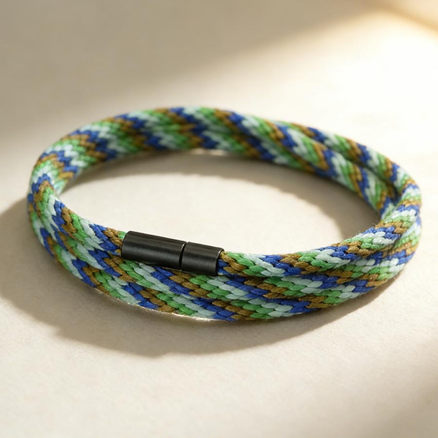 Noter Stylish Three Strand Braided Bracelet For Men 5 Colors Options Skin Friendly Sweat Absorbing Unfading Charm Braslet Homme
Noter Stylish Three Strand Braided Bracelet For Men 5 Colors Options Skin Friendly Sweat Absorbing Unfading Charm Braslet Homme