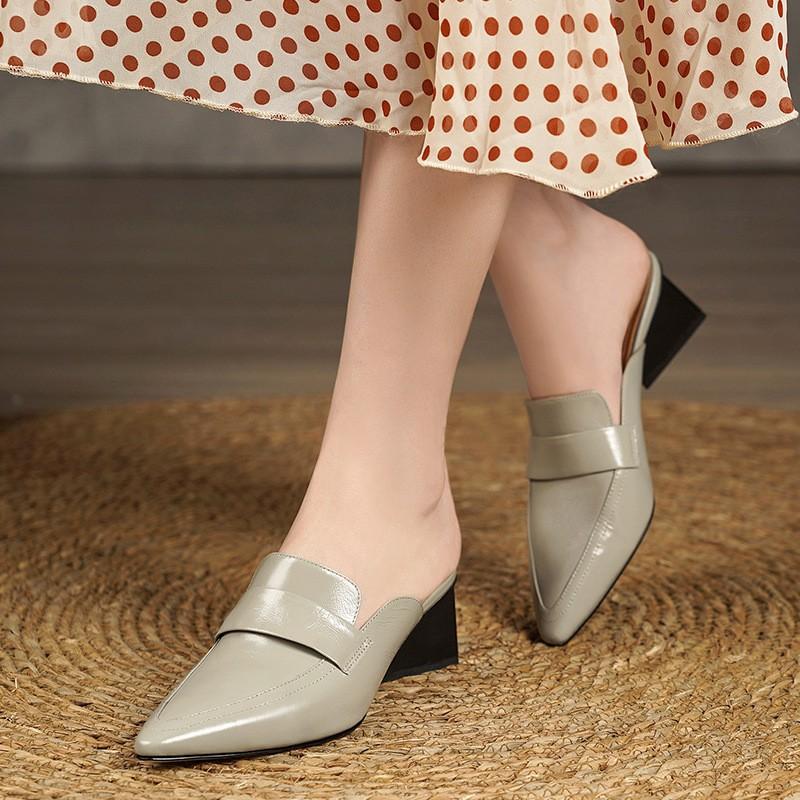 Factory Slippers Comfortable Leather Baotou Sandals Pointed Fashion Cowhide Women s Shoes 40
Factory Slippers Comfortable Leather Baotou Sandals Pointed Fashion Cowhide Women s Shoes 40