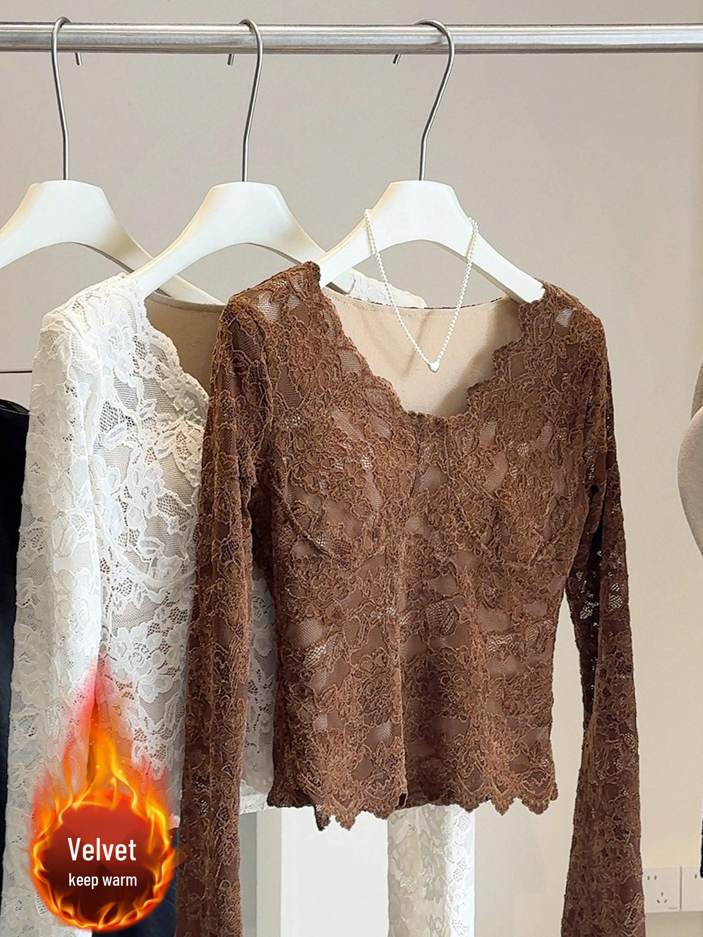 Elegant Velvet Patchwork V-neck Lace Long Sleeve Top for Autumn/Winter Small
Elegant Velvet Patchwork V-neck Lace Long Sleeve Top for Autumn/Winter Small