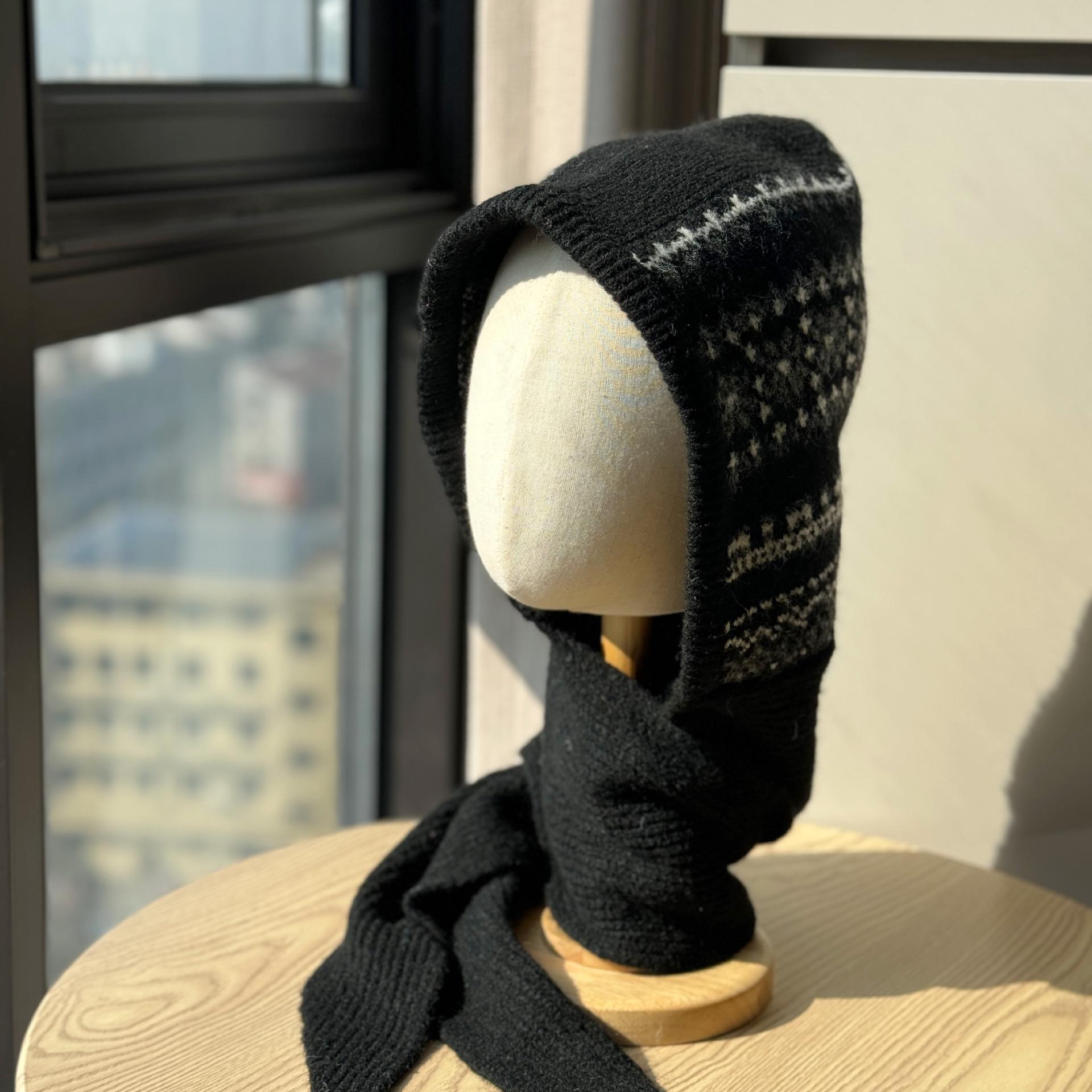 Korean-style Fair Isle jacquard knitted hat for men and women, warm and stylish balaclava hat for autumn and winter Adult54-60Average Size чёрный
Korean-style Fair Isle jacquard knitted hat for men and women, warm and stylish balaclava hat for autumn and winter Adult54-60Average Size чёрный