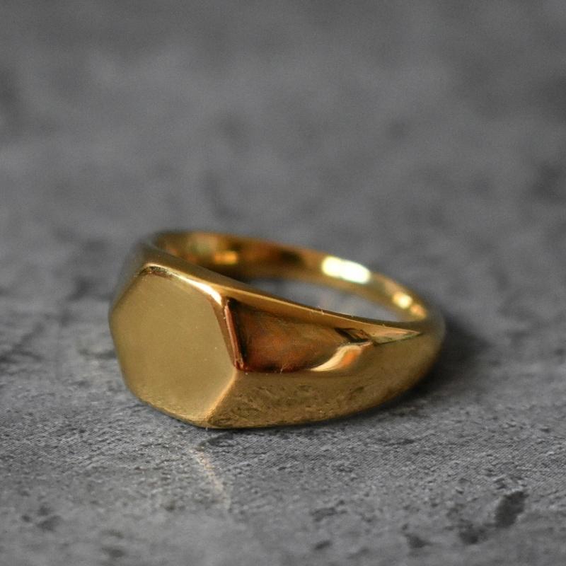 Men s Square Flat-Top Signet Ring for Men Jewelry, Stainless Steel Vintage High Polished Gold Color Round Male Jewellery Gift 6
Men s Square Flat-Top Signet Ring for Men Jewelry, Stainless Steel Vintage High Polished Gold Color Round Male Jewellery Gift 6